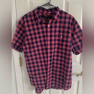 Express short sleeve button up